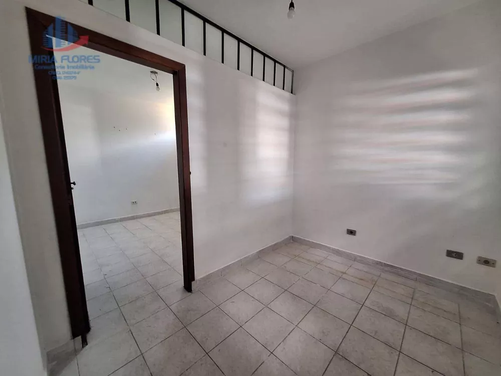 Depósito-Galpão, 240 m² - Foto 3