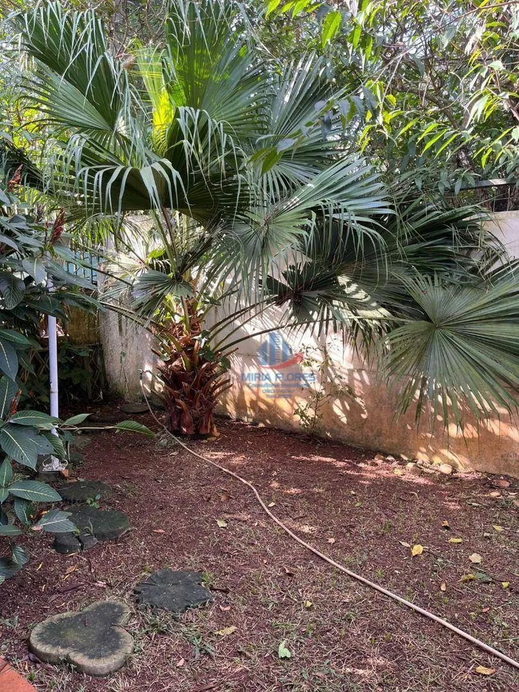 Casa, 3 quartos, 146 m² - Foto 1