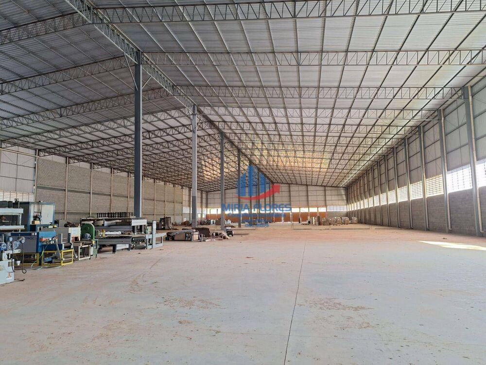 Depósito-Galpão-Armazém para alugar, 2400m² - Foto 1