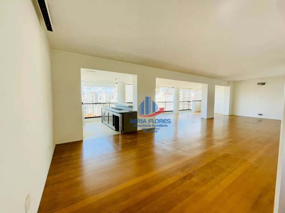 Apartamento à venda com 3 quartos, 215m² - Foto 2