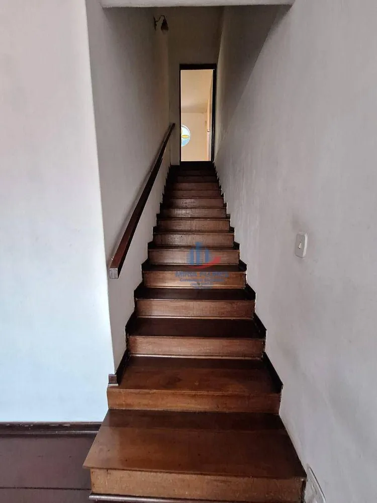 Casa, 6 quartos, 305 m² - Foto 4