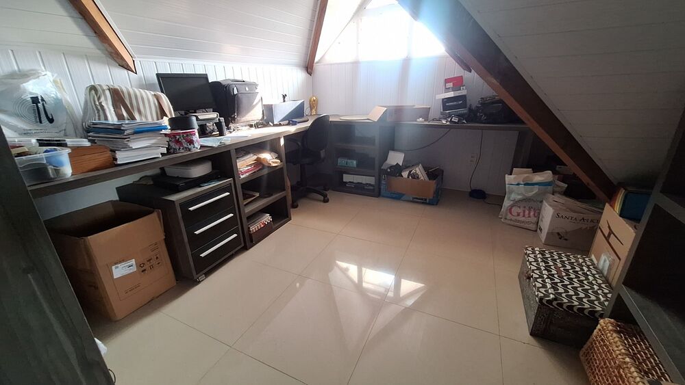 Casa de Condomínio à venda e aluguel com 4 quartos, 270m² - Foto 16
