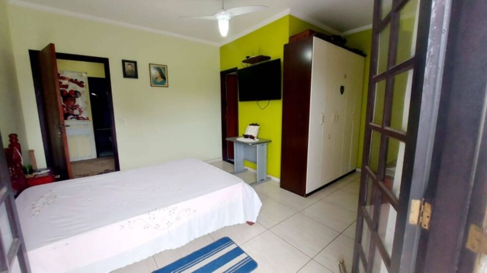 Casa, 4 quartos, 250 m² - Foto 4