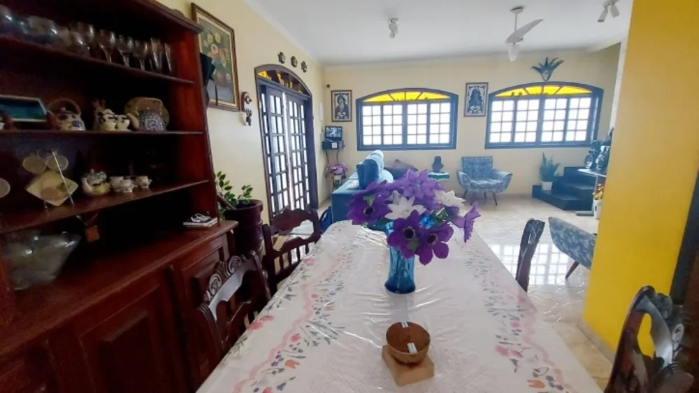 Casa, 4 quartos, 250 m² - Foto 8