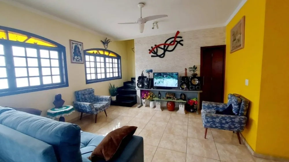 Casa, 4 quartos, 250 m² - Foto 15