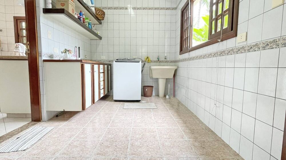 Apartamento à venda com 5 quartos, 315m² - Foto 7