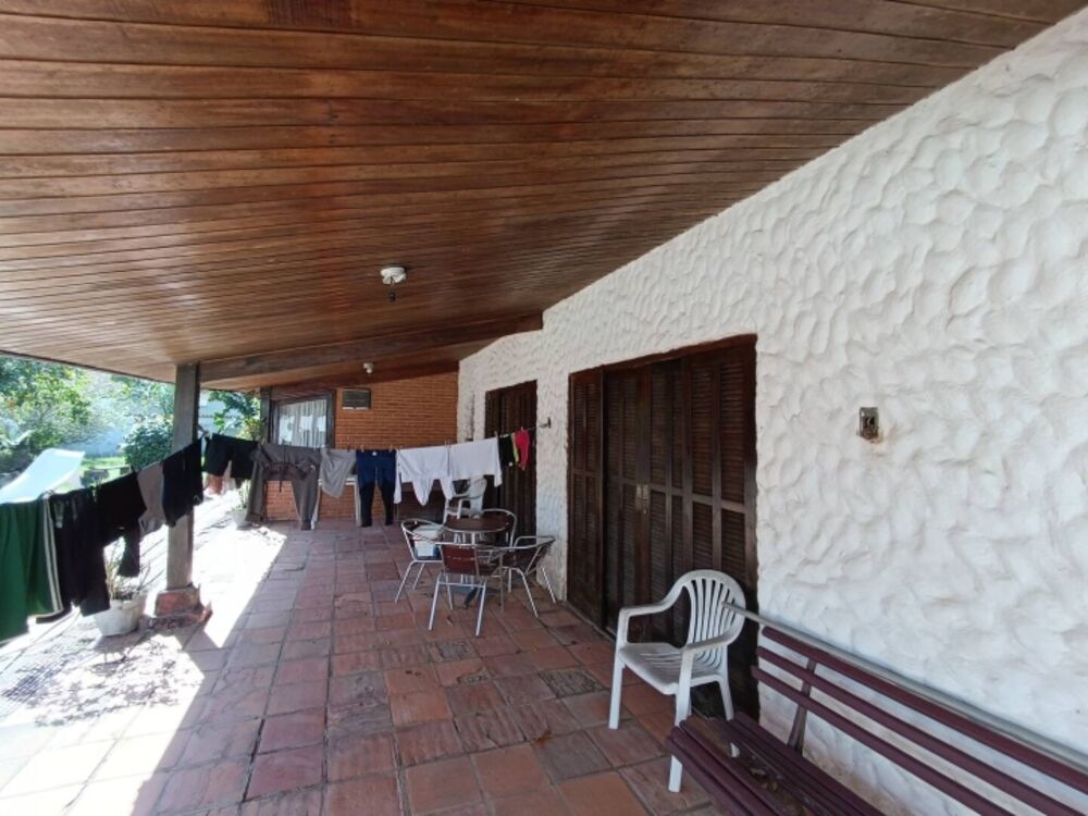 Casa à venda com 6 quartos, 294m² - Foto 6