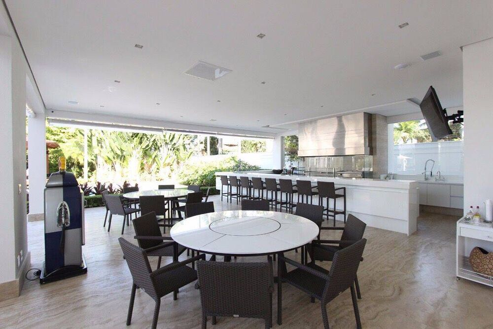 Casa à venda com 7 quartos, 1000m² - Foto 5