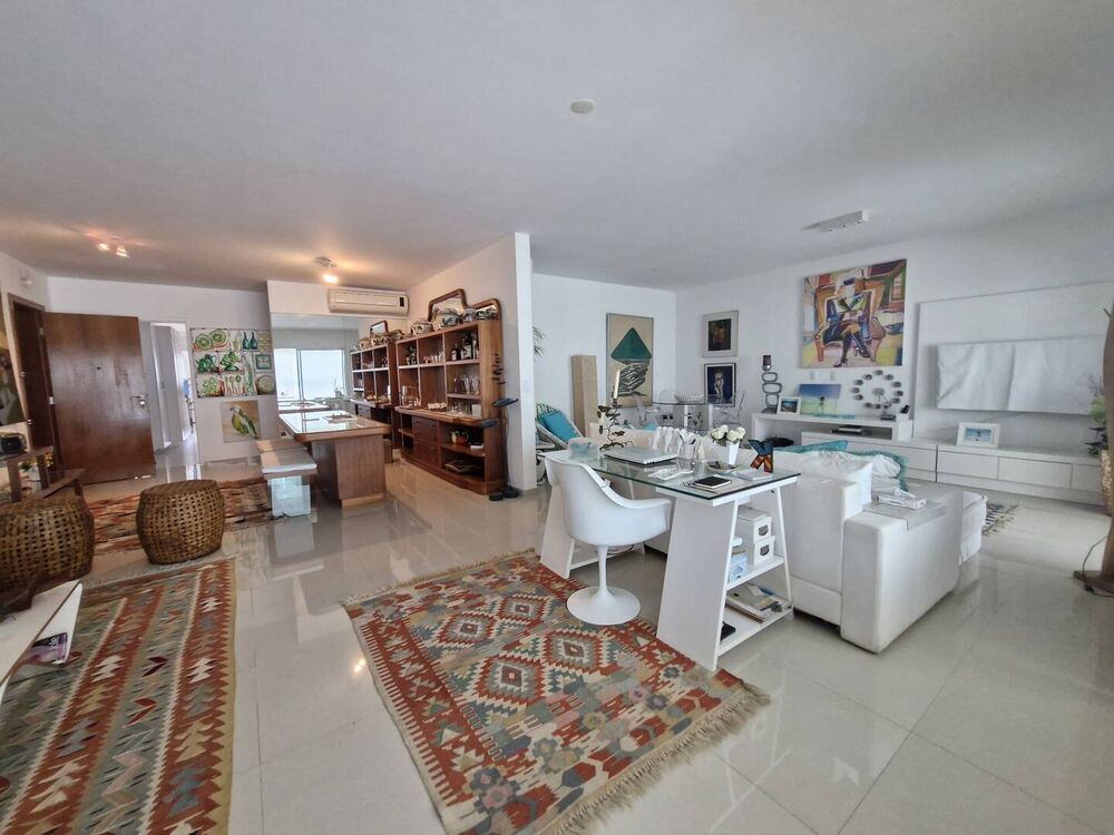 Apartamento, 3 quartos, 198 m² - Foto 3