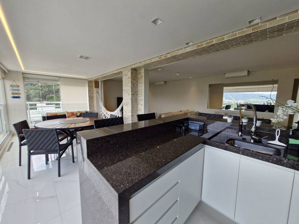 Apartamento, 3 quartos, 157 m² - Foto 1