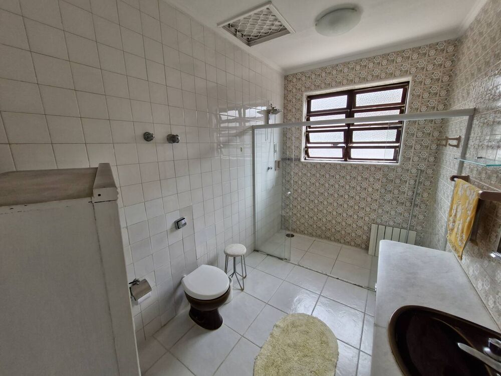 Casa, 4 quartos, 250 m² - Foto 1