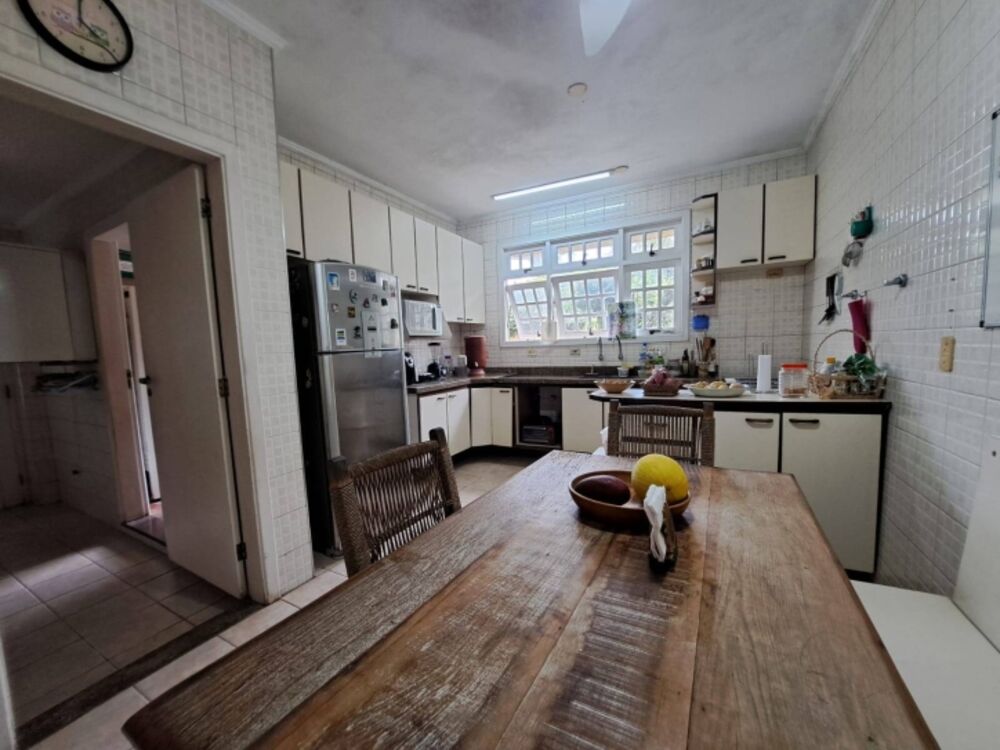Casa, 3 quartos, 252 m² - Foto 4