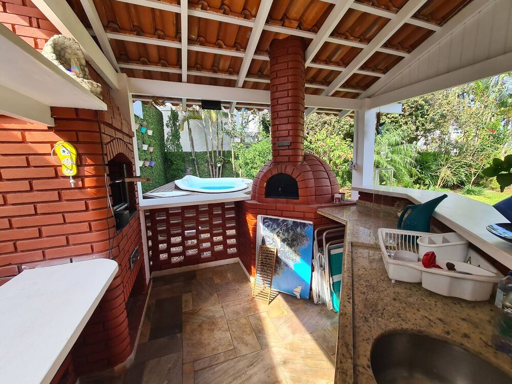 Apartamento, 3 quartos, 235 m² - Foto 2