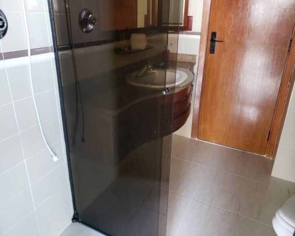 Apartamento à venda com 4 quartos, 260m² - Foto 2