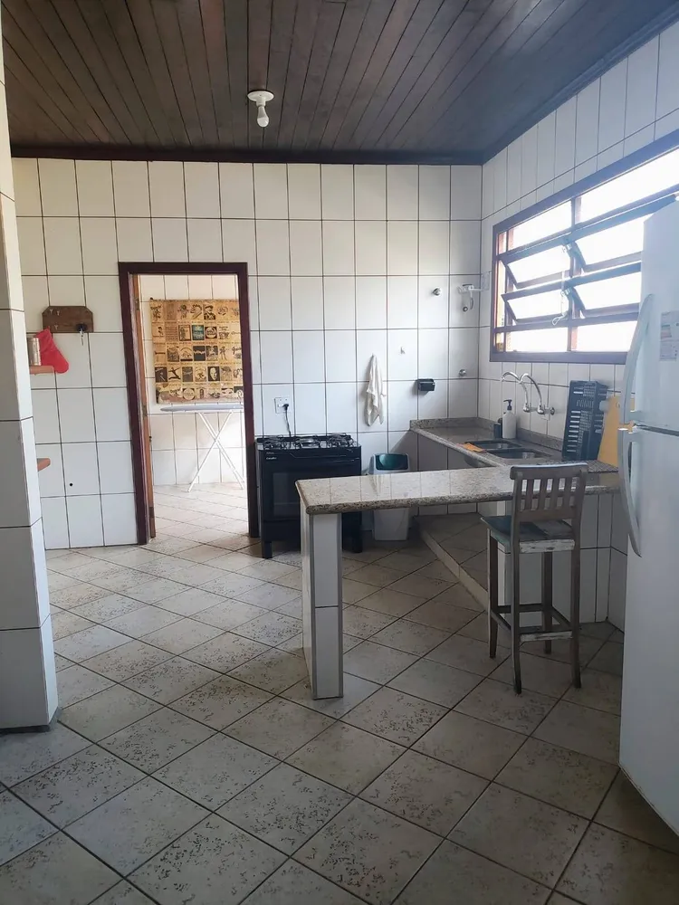 Casa, 6 quartos, 300 m² - Foto 14