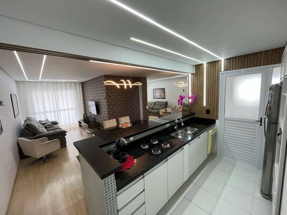Apartamento à venda com 3 quartos, 90m² - Foto 4