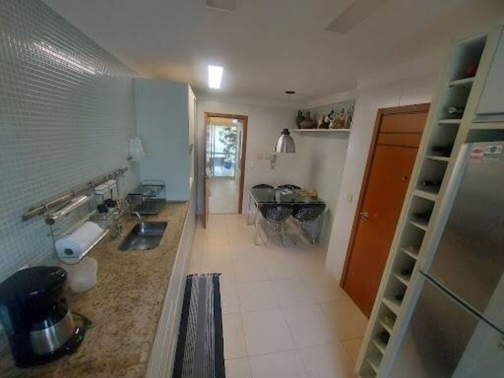 Apartamento, 3 quartos, 140 m² - Foto 2