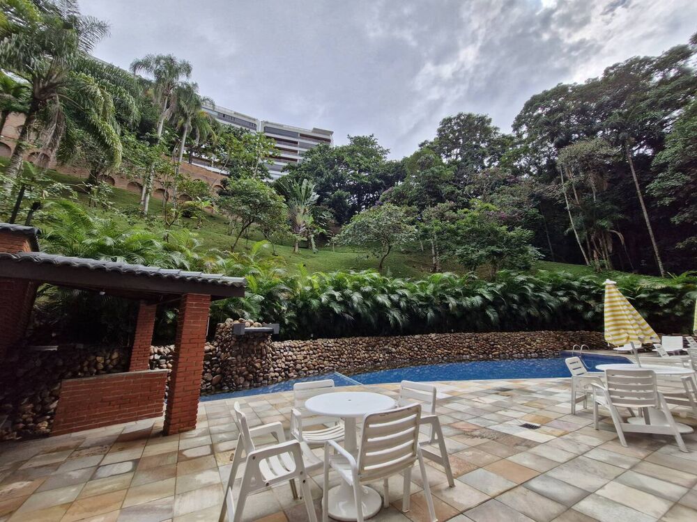 Apartamento, 3 quartos, 185 m² - Foto 1