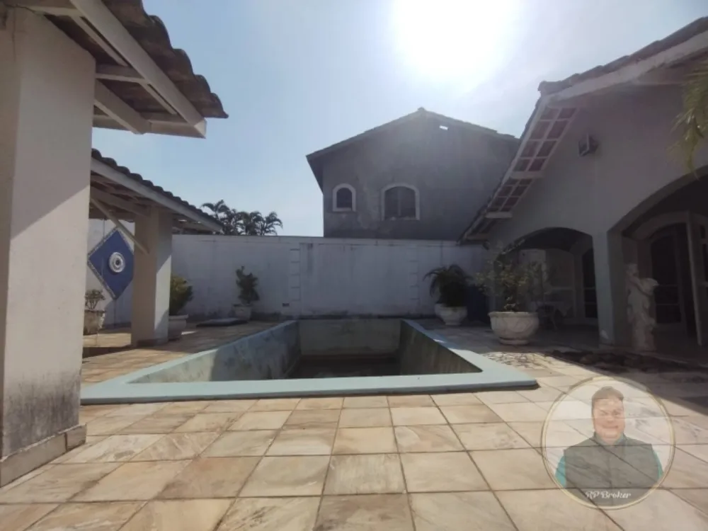 Casa, 3 quartos, 220 m² - Foto 4