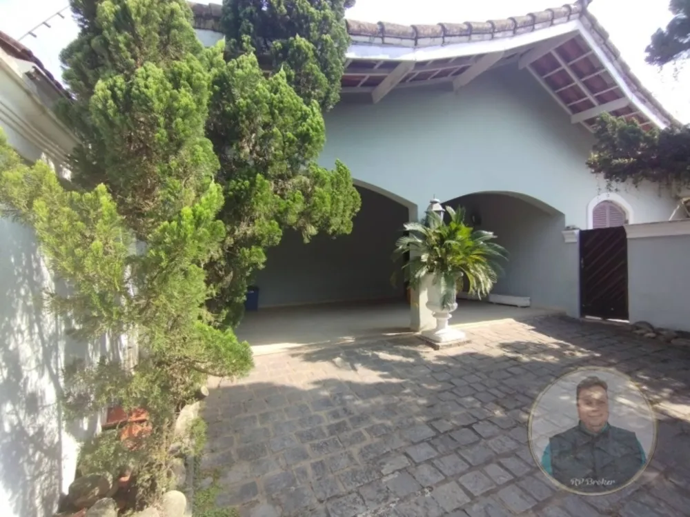 Casa, 3 quartos, 220 m² - Foto 2