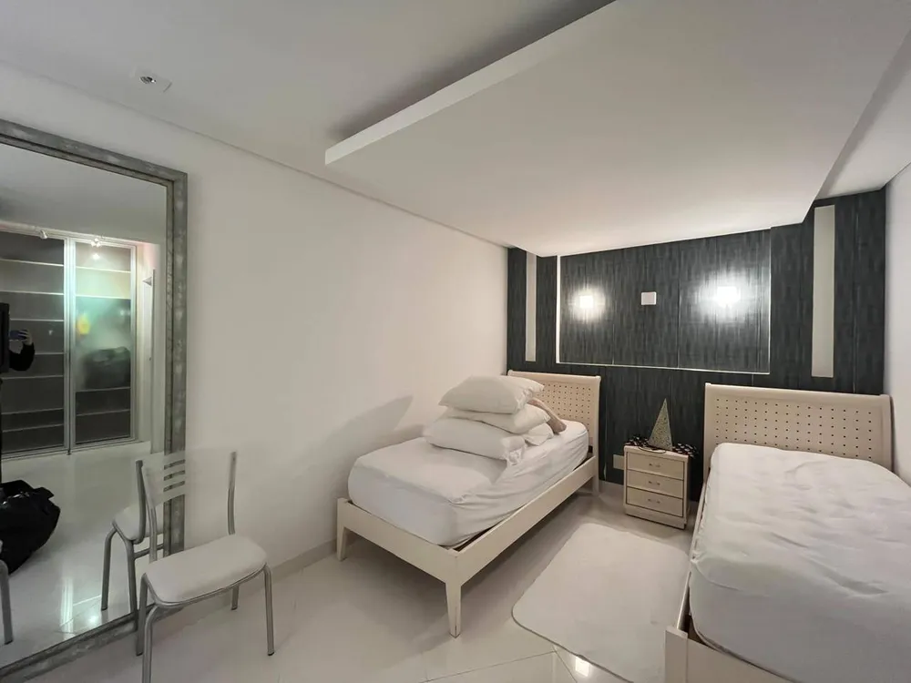 Cobertura, 4 quartos, 357 m² - Foto 13