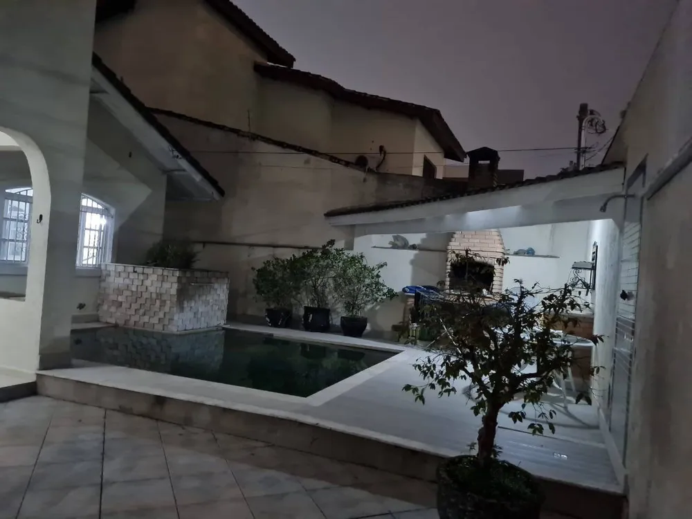 Casa, 3 quartos, 200 m² - Foto 8