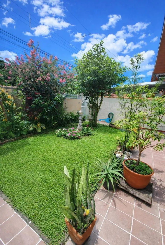 Casa, 3 quartos, 203 m² - Foto 2