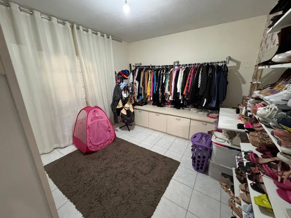 Casa, 2 quartos, 215 m² - Foto 1