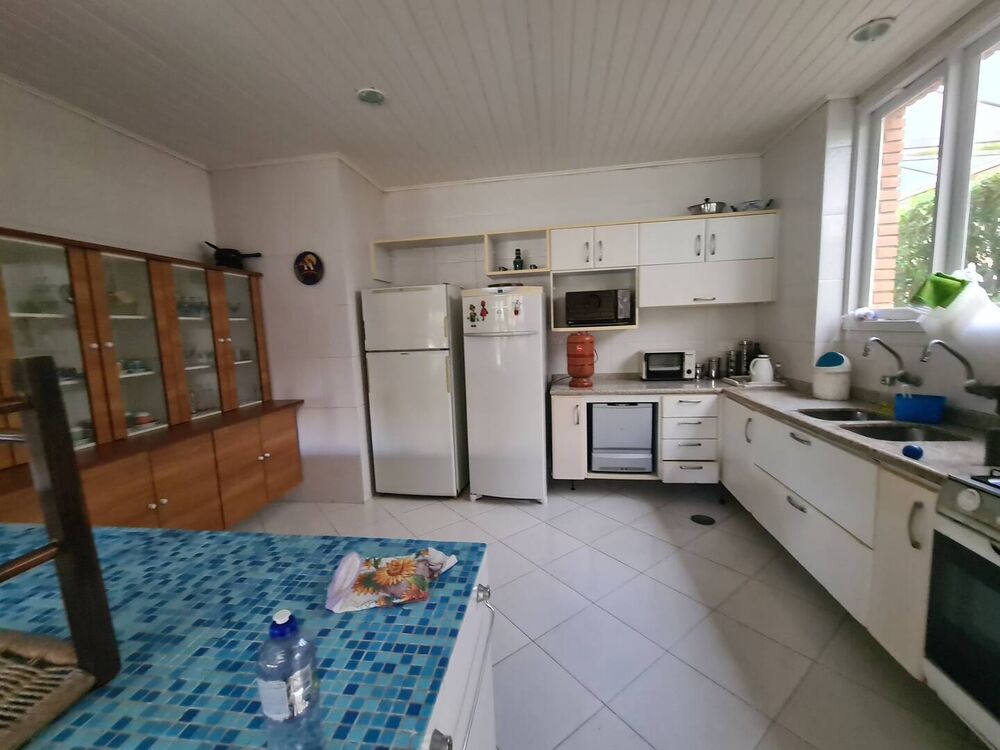 Casa à venda com 5 quartos, 320m² - Foto 6