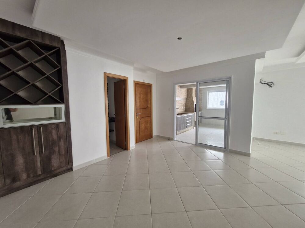 Apartamento à venda com 3 quartos, 125m² - Foto 2