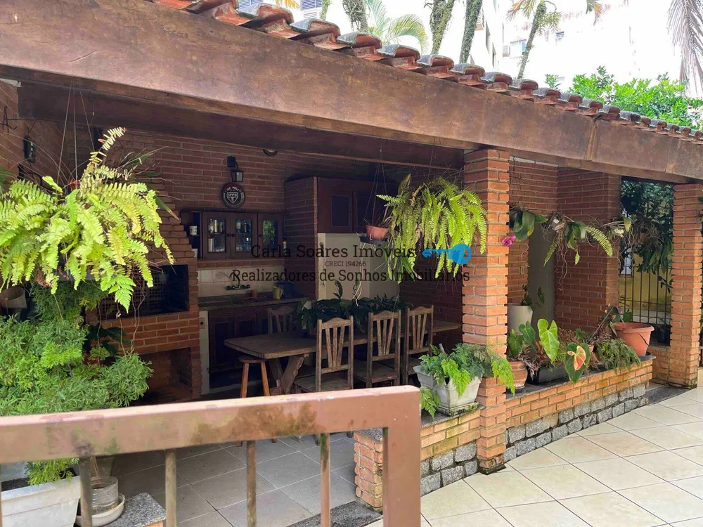 Casa, 4 quartos, 240 m² - Foto 1