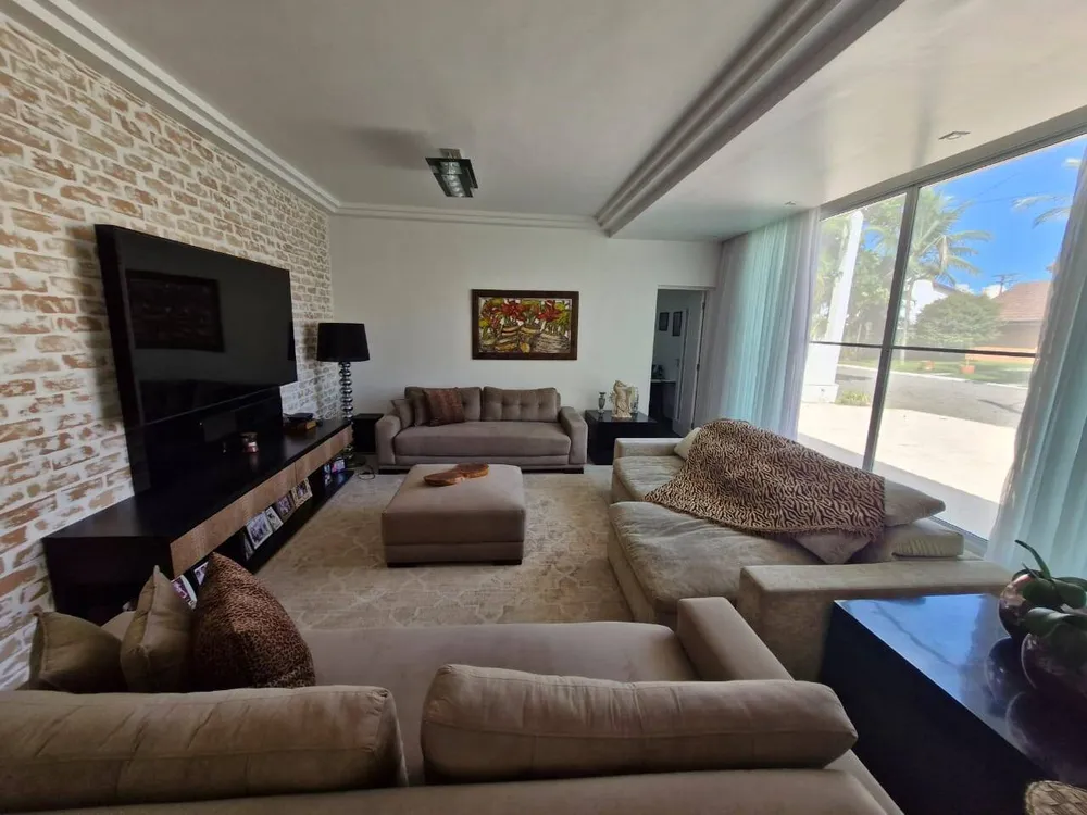 Casa, 5 quartos, 350 m² - Foto 1