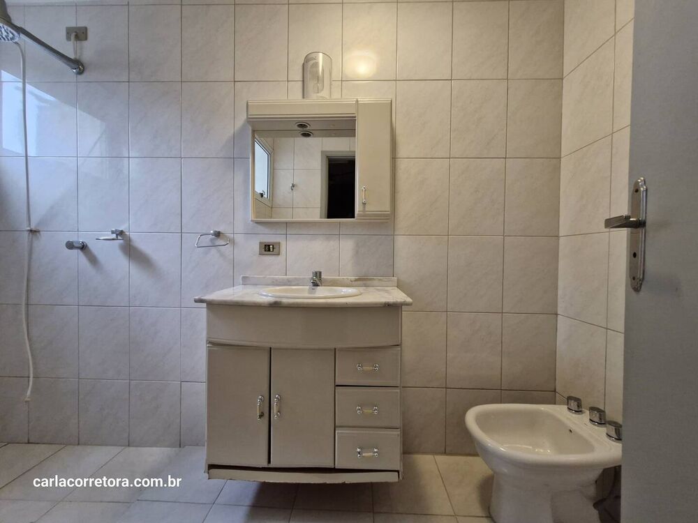 Casa à venda com 5 quartos, 350m² - Foto 2