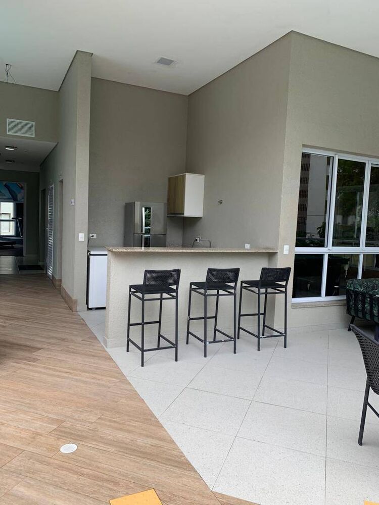 Apartamento à venda com 3 quartos, 144m² - Foto 3