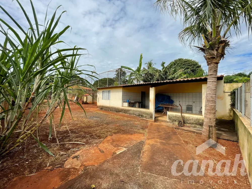 Casa, 2 quartos, 200 m² - Foto 4