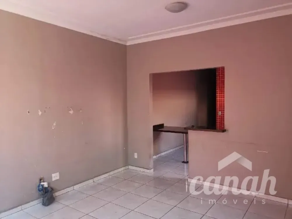 Casa, 2 quartos, 70 m² - Foto 1