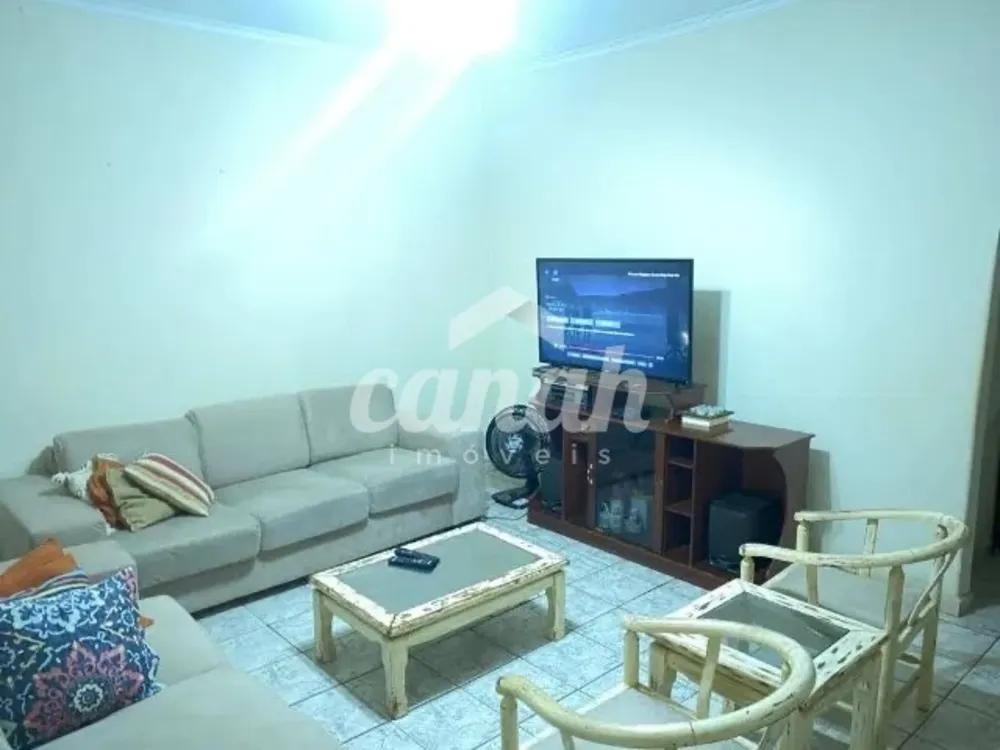 Casa, 4 quartos, 250 m² - Foto 1