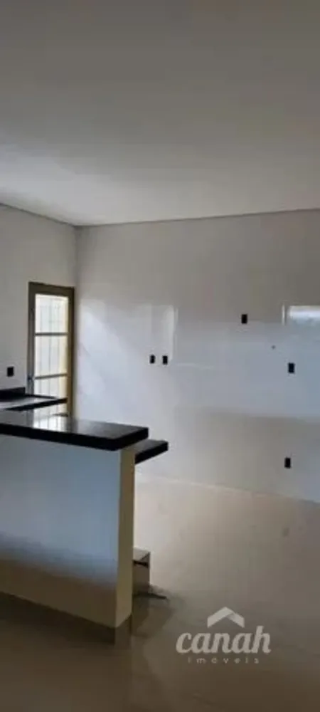 Casa, 3 quartos, 117 m² - Foto 4
