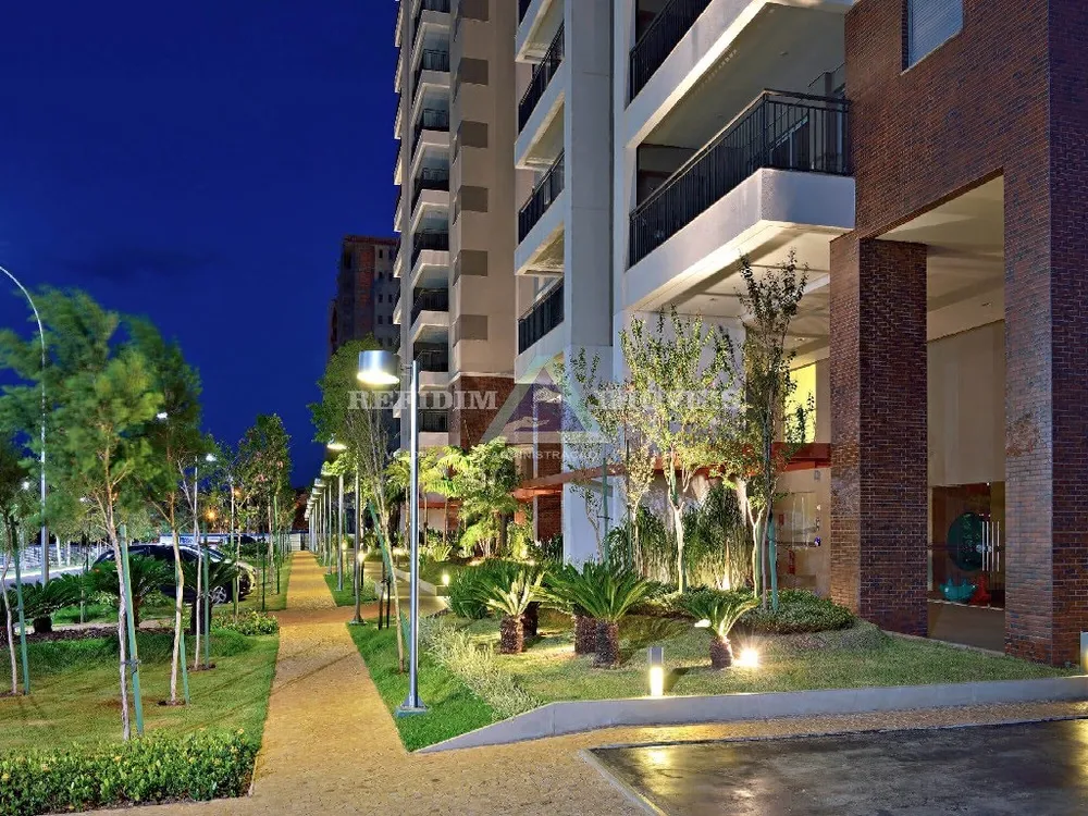 Apartamento, 3 quartos, 140 m² - Foto 1