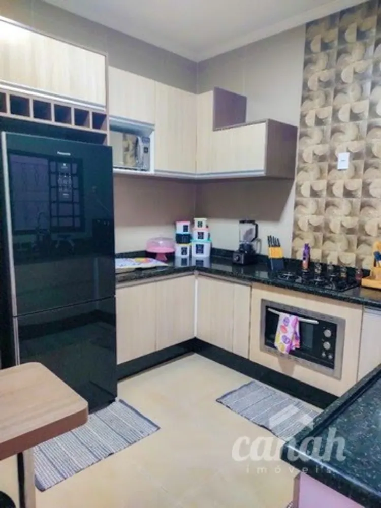 Casa, 3 quartos, 200 m² - Foto 4