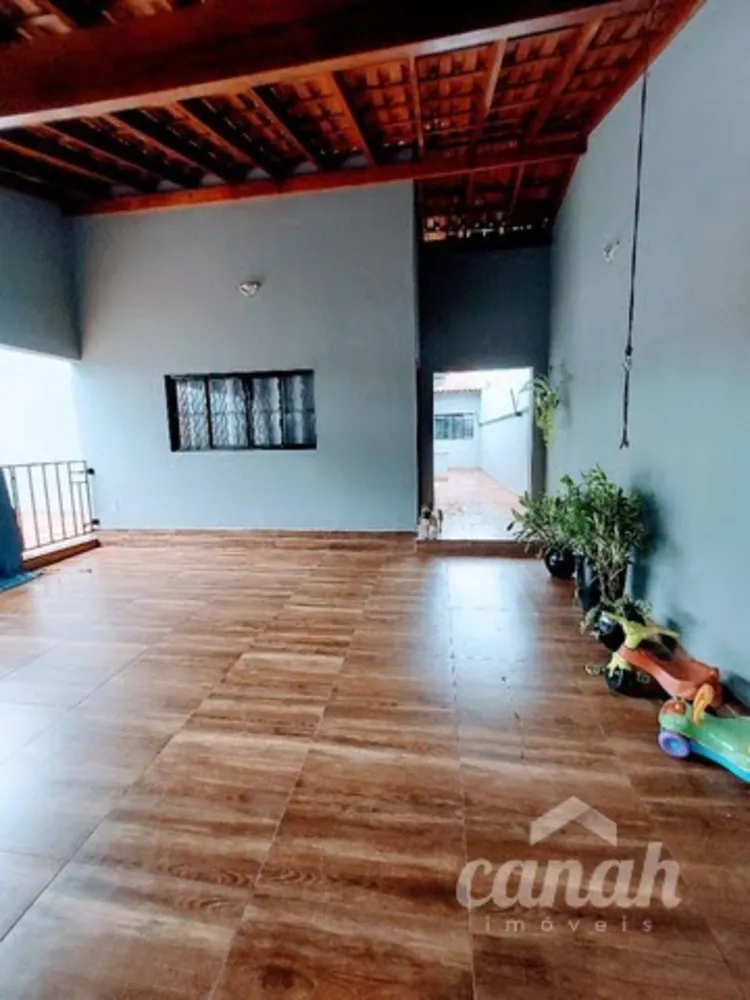 Casa, 2 quartos, 275 m² - Foto 3