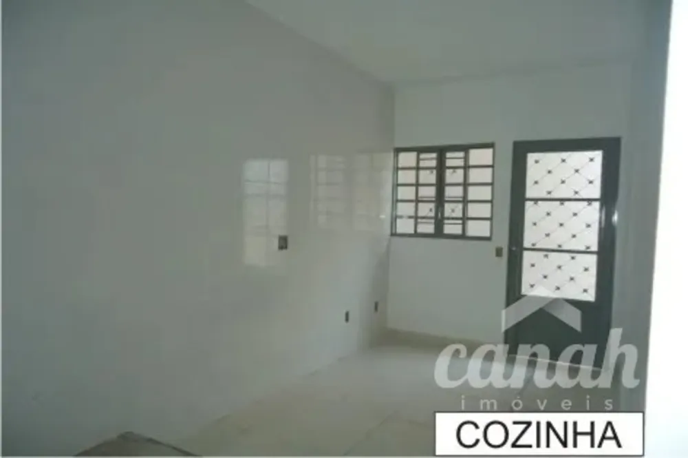 Casa, 3 quartos, 97 m² - Foto 2