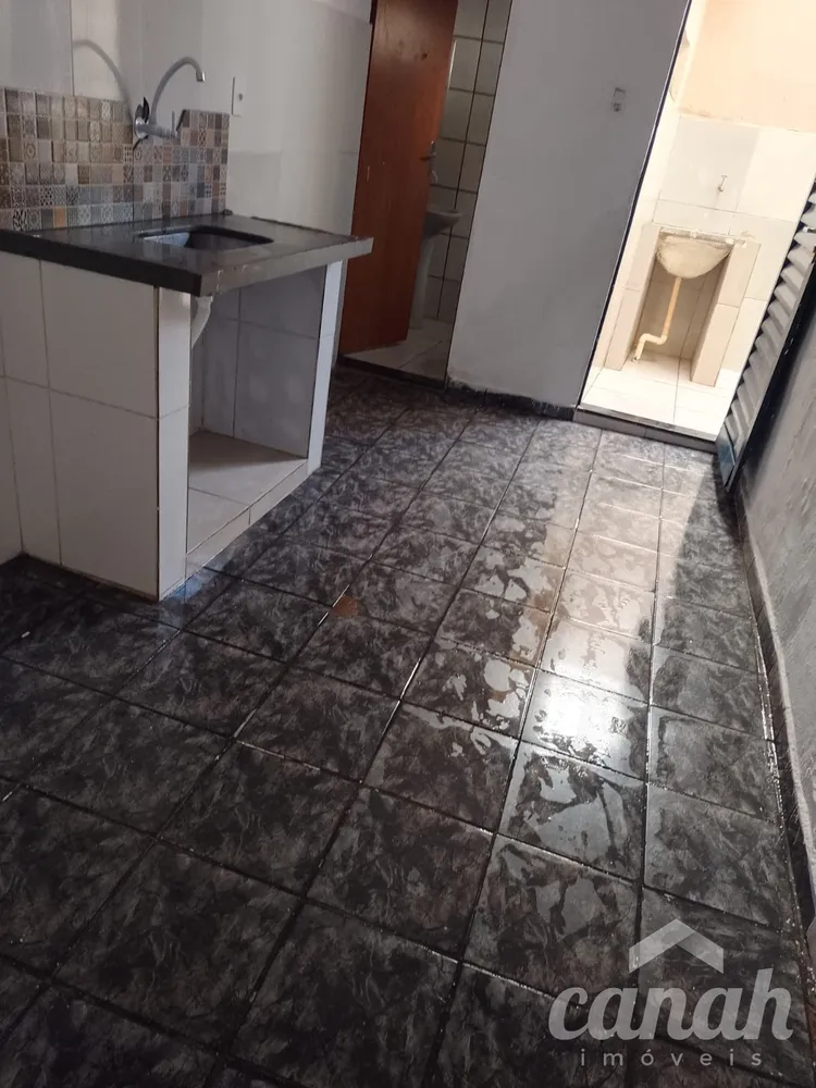 Casa, 3 quartos, 220 m² - Foto 1