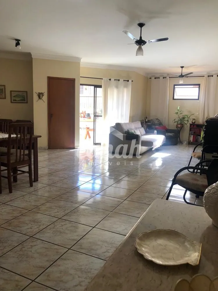 Apartamento, 4 quartos, 140 m² - Foto 1