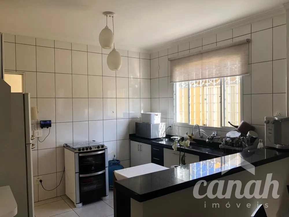 Casa, 3 quartos, 99 m² - Foto 1