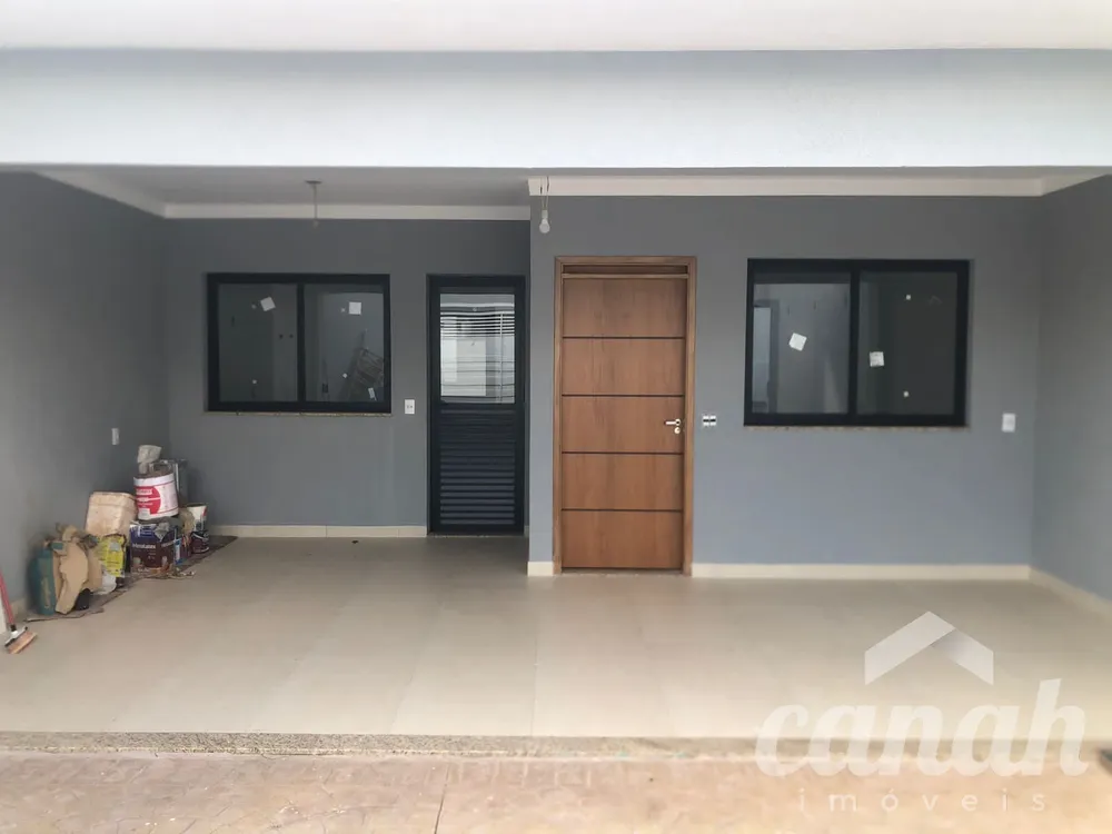 Casa, 3 quartos, 102 m² - Foto 1