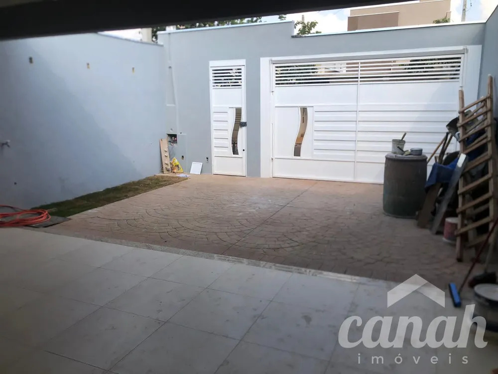 Casa, 3 quartos, 102 m² - Foto 2