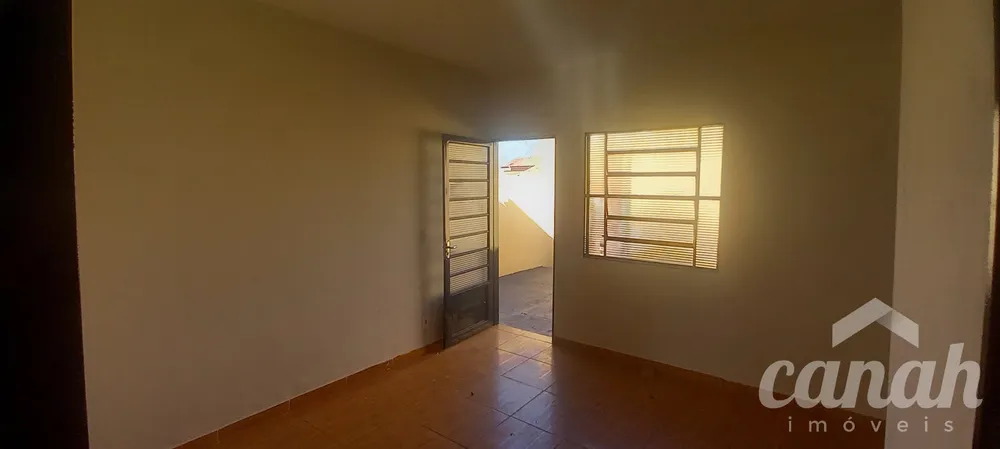 Casa, 2 quartos, 200 m² - Foto 2