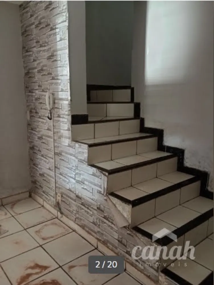 Casa, 4 quartos, 225 m² - Foto 2