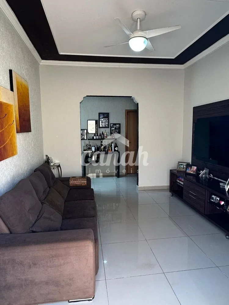 Apartamento, 3 quartos, 120 m² - Foto 1